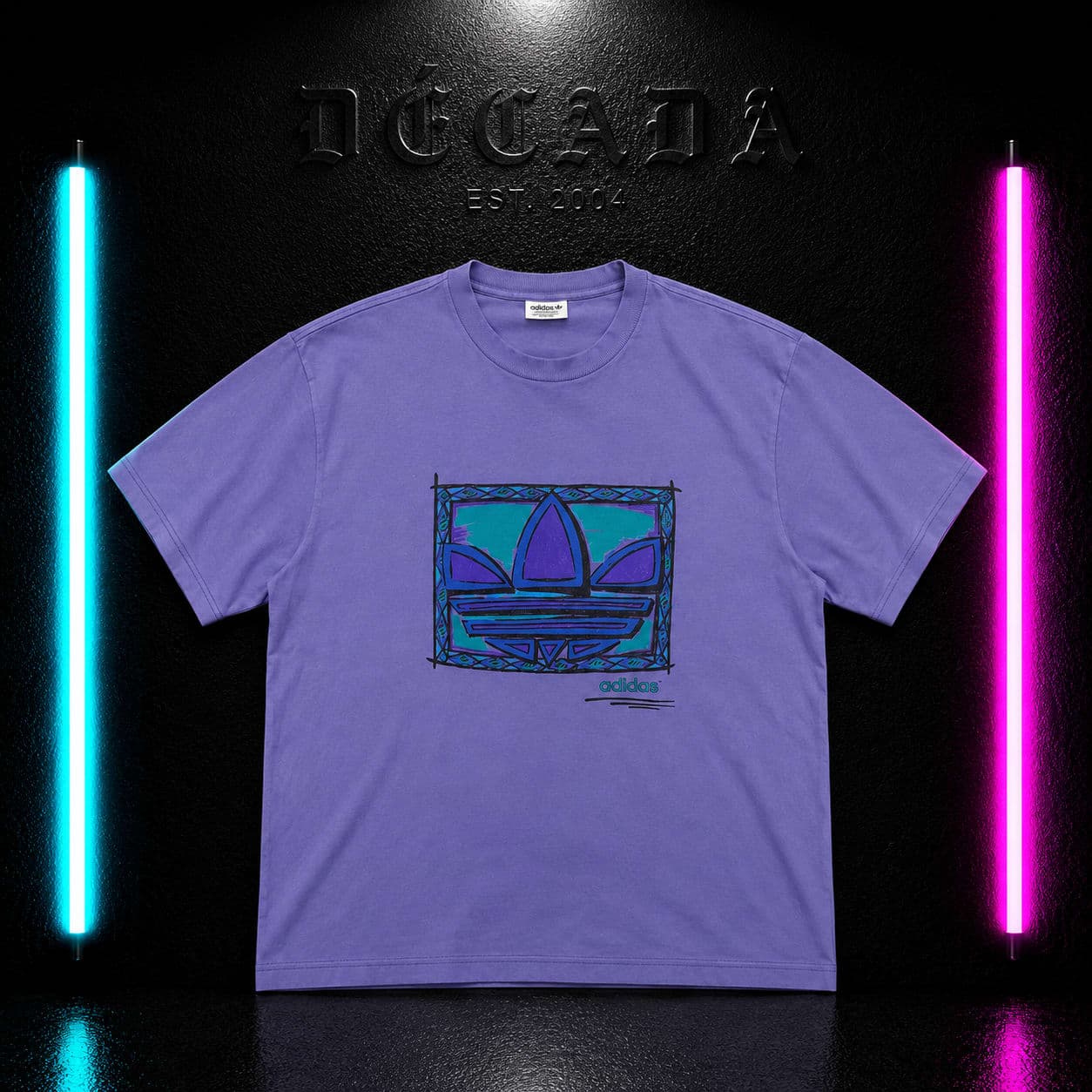 Camiseta Adidas Originals morada, talla M